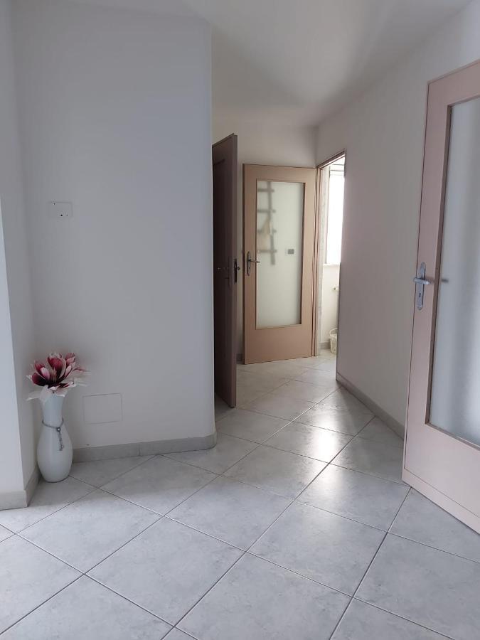 Casa Vacanze Maria Nicole Molfetta Bagian luar foto